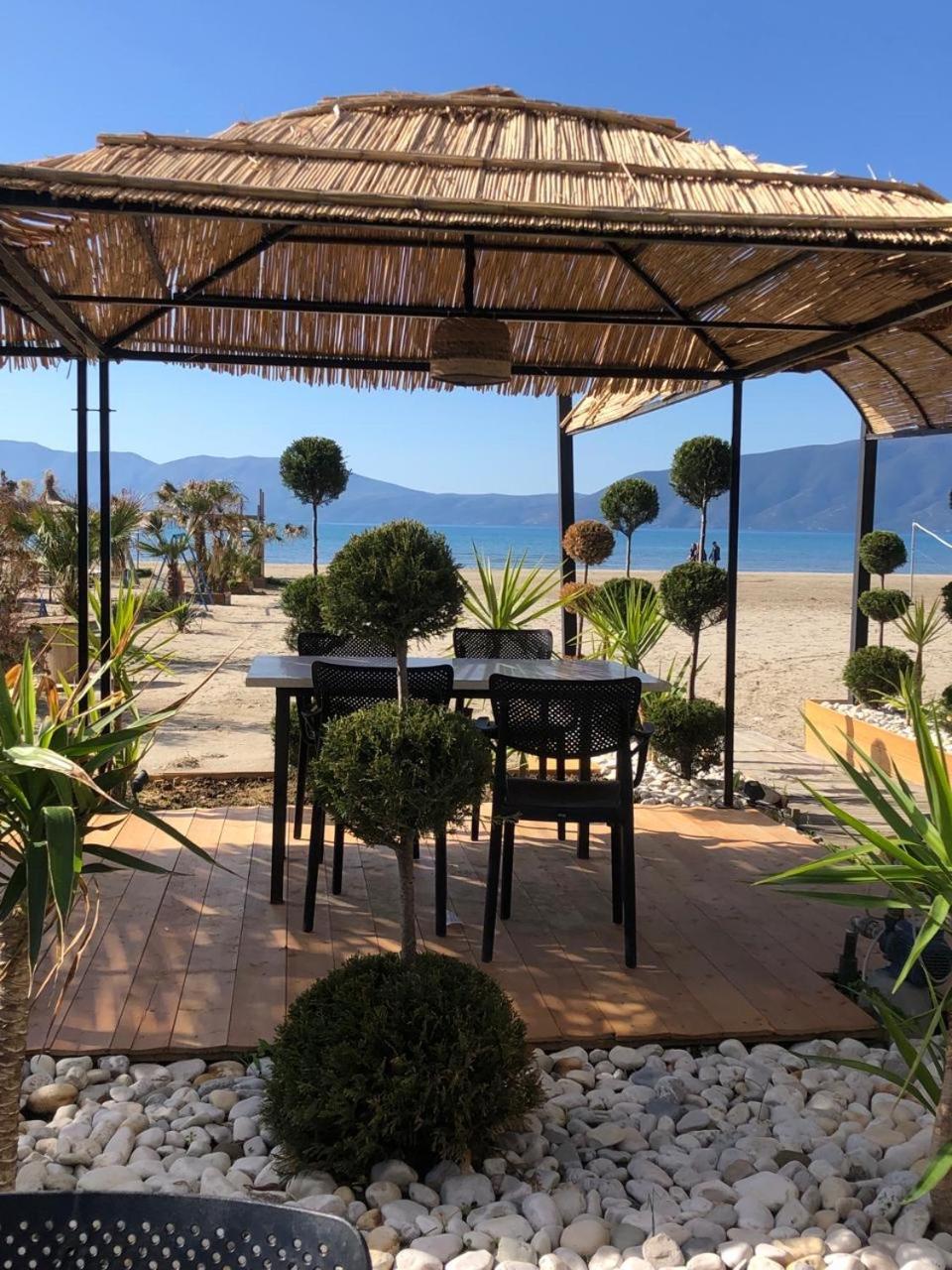 Soleil Apartment With Sunbed & Umbrella Вльора Екстер'єр фото